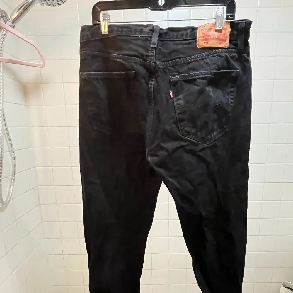 Levi's Jeans Blue 550 36/29 Black 501 Button Fly 36/32 Excellent Condition